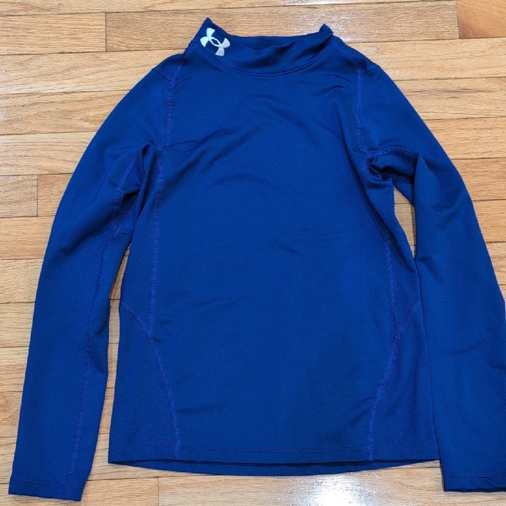 Like New Under Armour Cold Gear Youth Large Boys Shirt